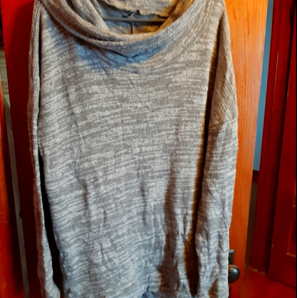 Aerie sweater